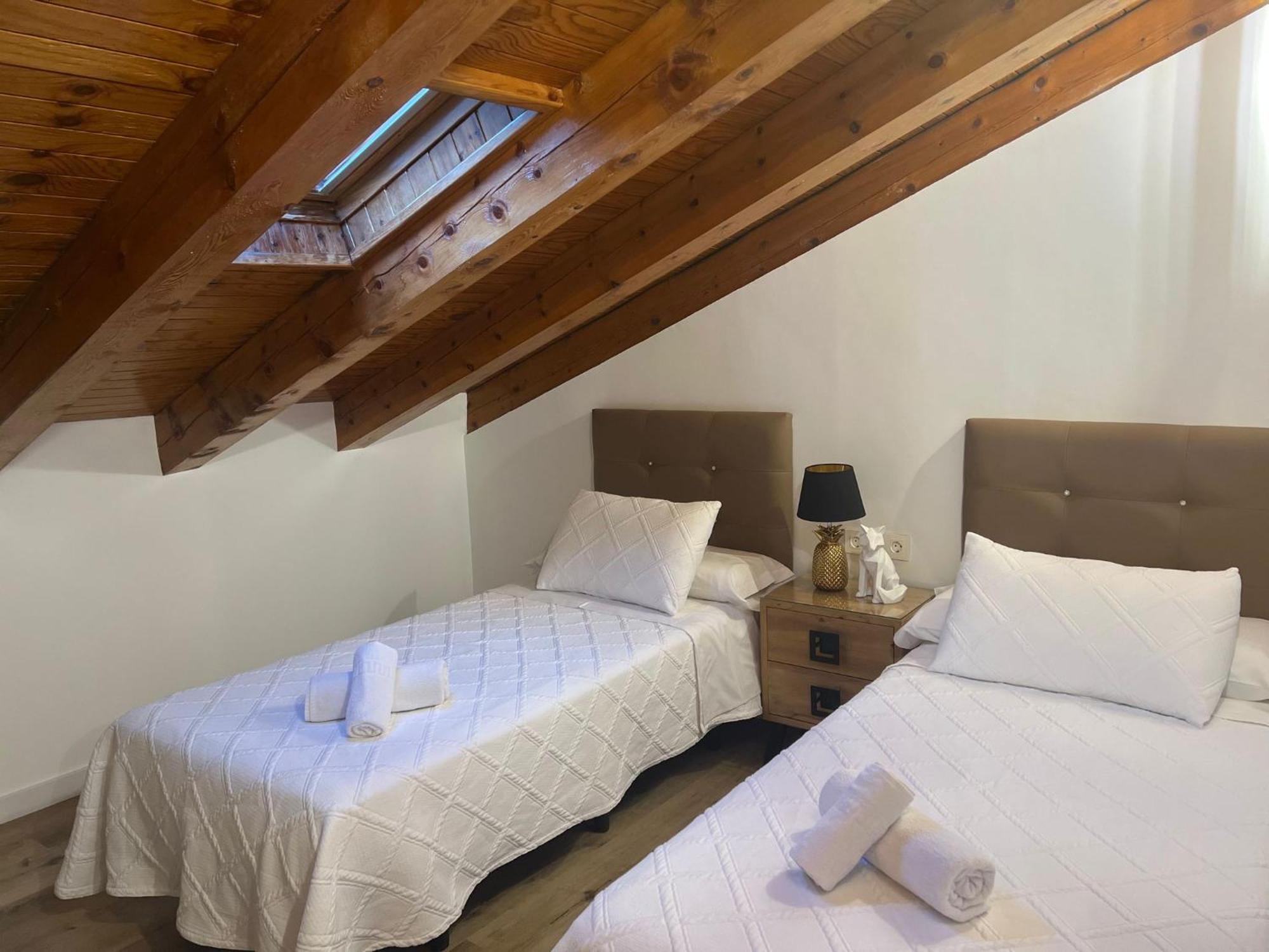סולדאו Apartamento Valle De Incles Orenetes Wifi Y Parking Gratuito מראה חיצוני תמונה
